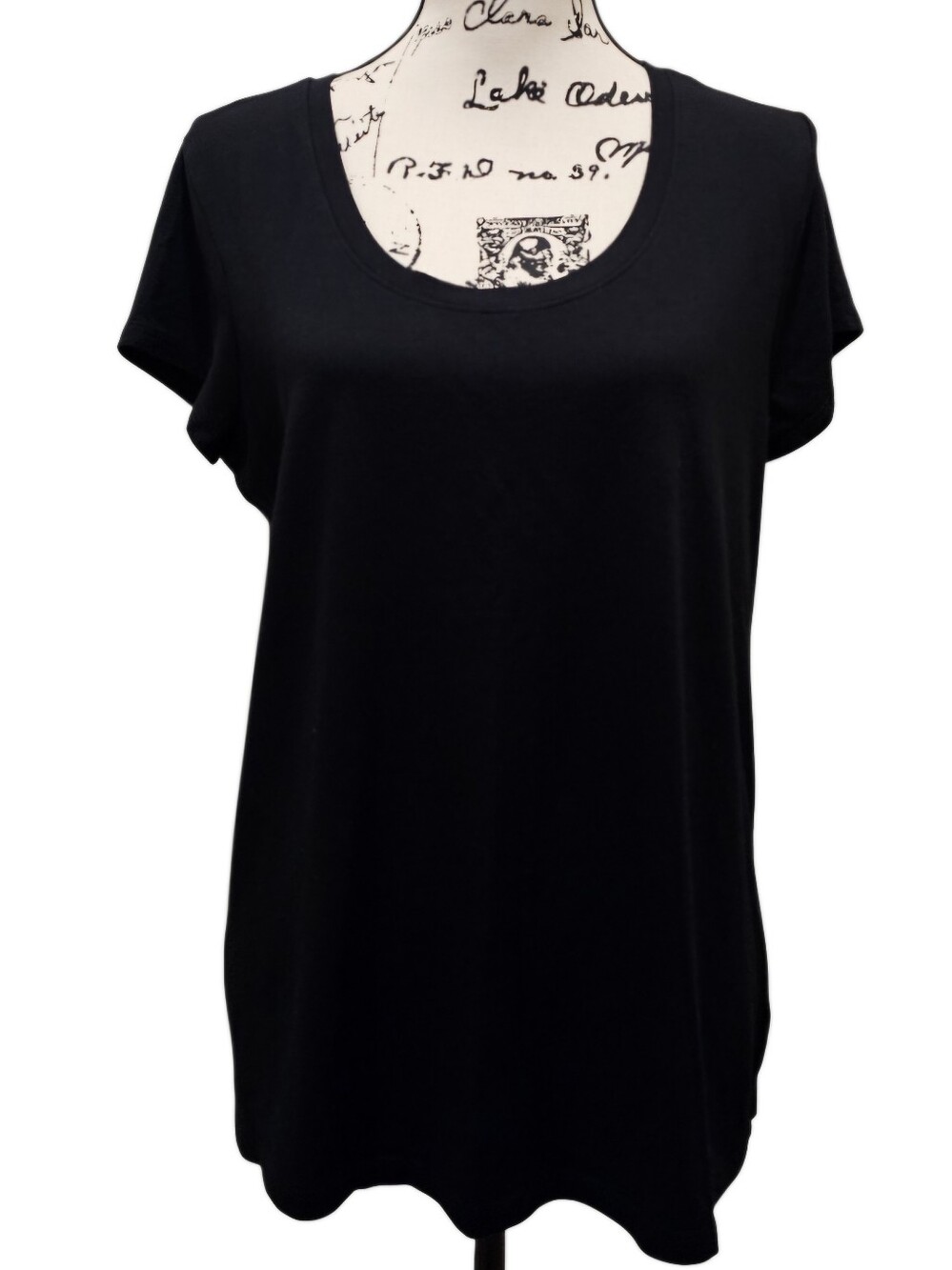 Apt. 9 Black Scoop Neck Short Sleeve Tee